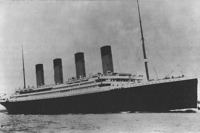 Titanic01.jpg